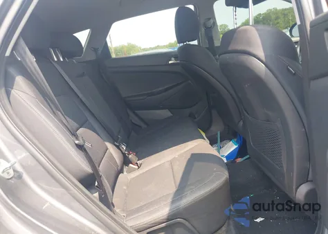 2020 Hyundai Tucson Sel z USA, uszkodzony, nr VIN KM8J3CAL8LU256000